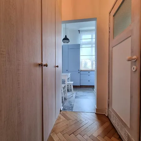 Apartman Euro24 Akacja - 2 Pokoje, 2 Antresole - Centrum, Blisko Plazy, Prywatny Parking *