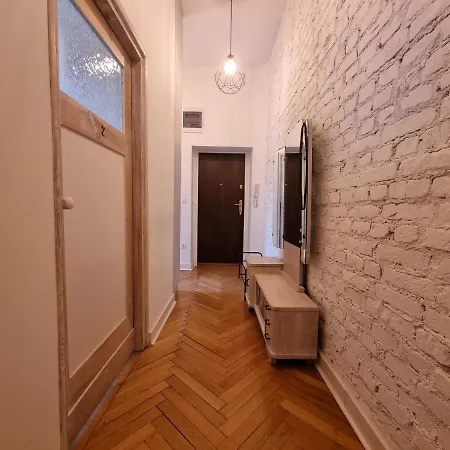Apartman Euro24 Akacja - 2 Pokoje, 2 Antresole - Centrum, Blisko Plazy, Prywatny Parking *